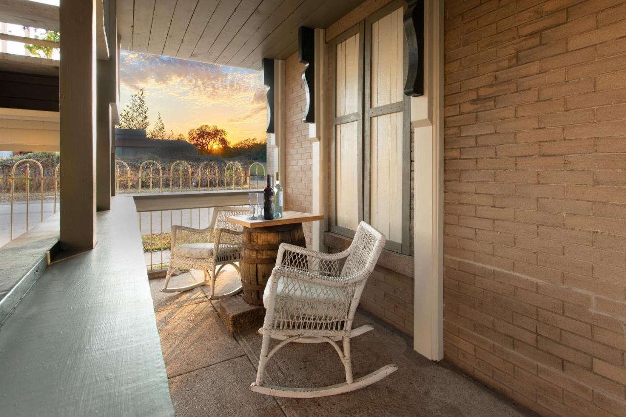 Katy House Bed And Breakfast Smithville Exteriör bild